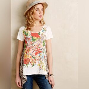 Anthropologie Little Yellow Button Elysia Top Size Medium VGUC